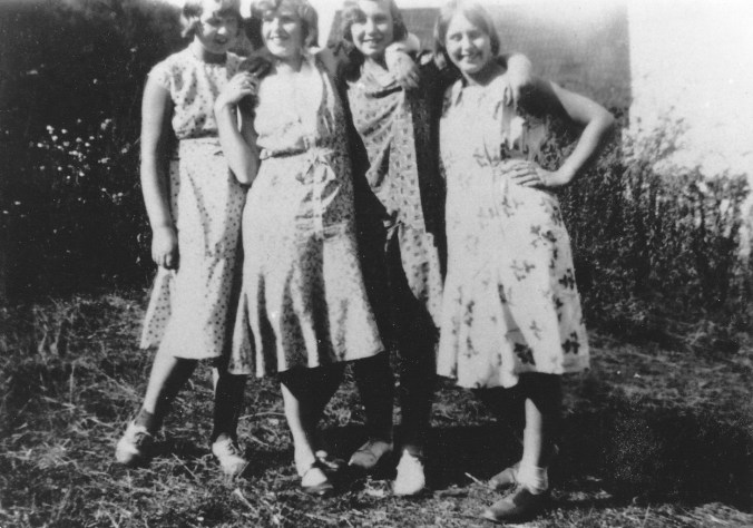 Eliz with hs classmates